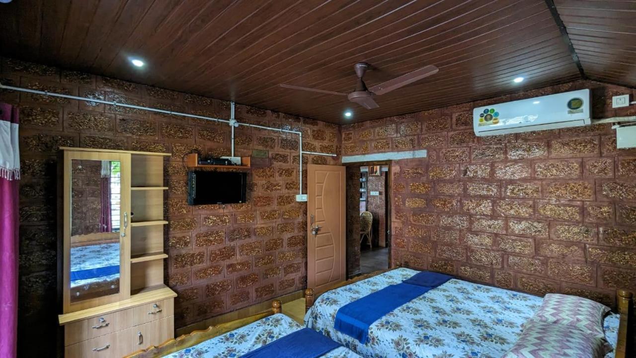 Tiny Waves Villa Удупи Екстериор снимка